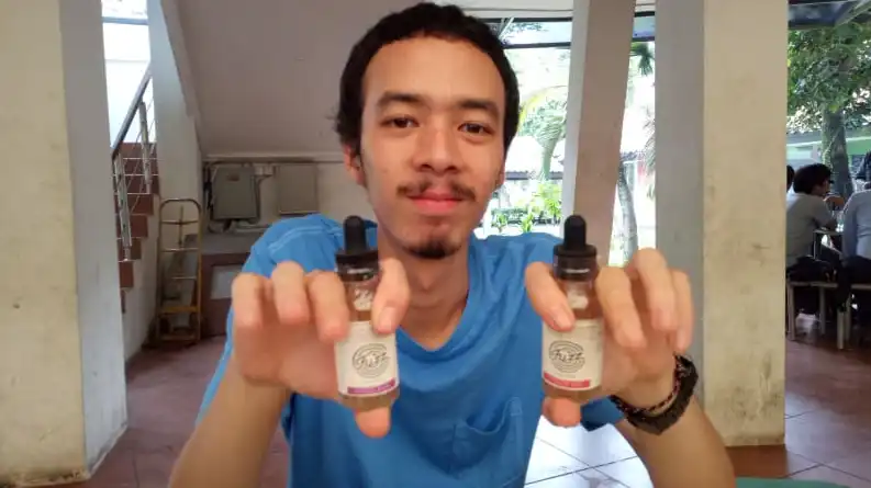 Jualan Liquid Vapor Jadi Pilihan Bisnis Tokcer, Lho!